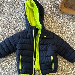 Toddler boy Navy and green hooded puffer coat